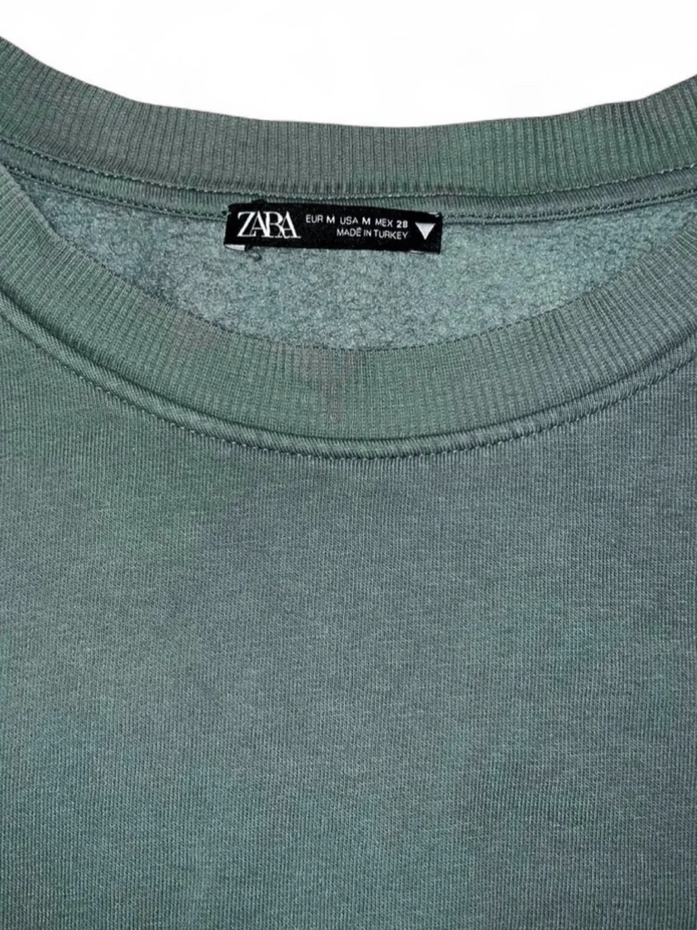 Zara Forest Green Cropped Crewneck Sweatshirt - Women - Picture 2 of 4
